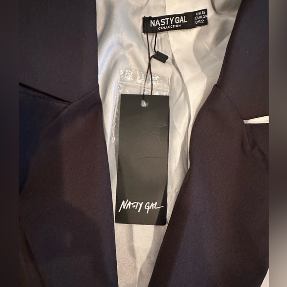 Nasty Gal | Color Block Black and White Blazer Dress - Picture 4 of 5